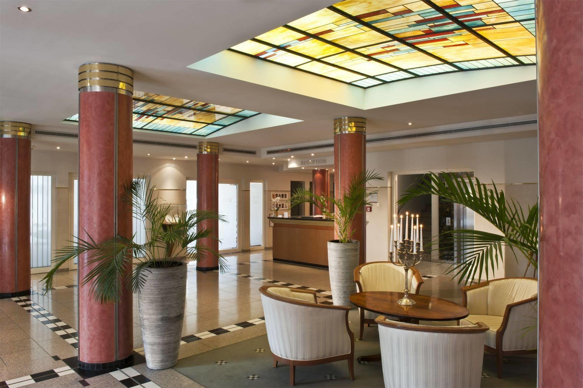 Tryp By Wyndham Hotell Stadtoldendorf Eksteriør bilde